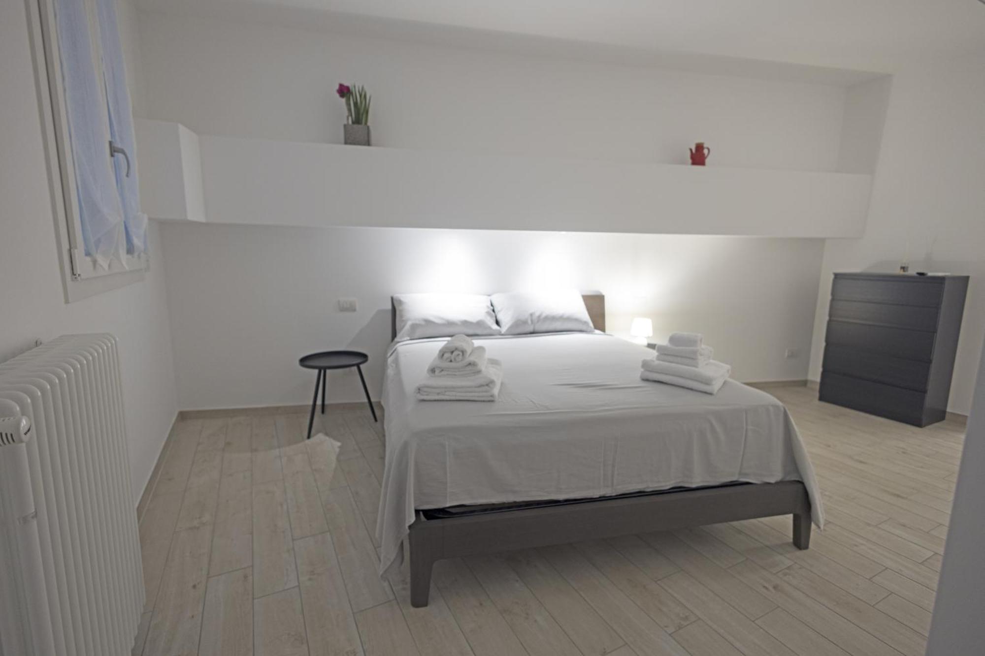 Loft La Sedia Rossa - Centro Storico Apartamento Milão Exterior foto